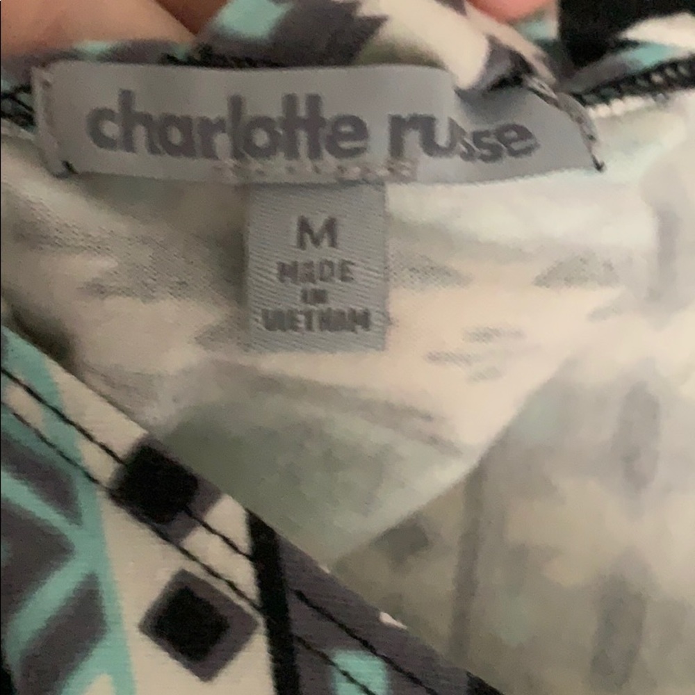 🌻Crop Top - Picture 4 of 4